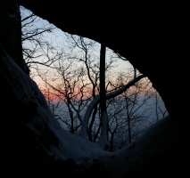 Bivak-barlang bejárata