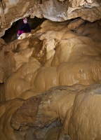 Legény-barlang - Tufagátak