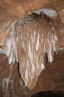 Legény-barlang Csillár
