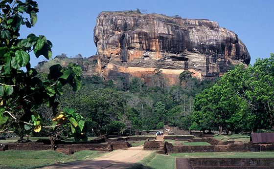 Sri_Lanka_2004_Sigiriya.jpg
